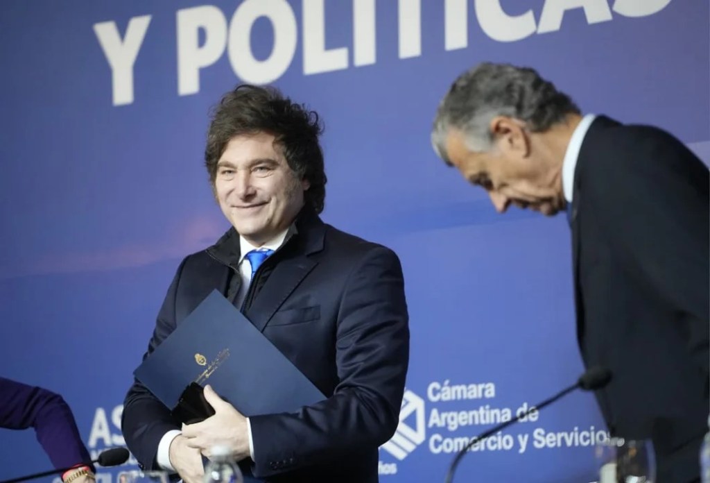 Milei acusó al kirchnerismo de secuestrar el&nbsp;Congreso