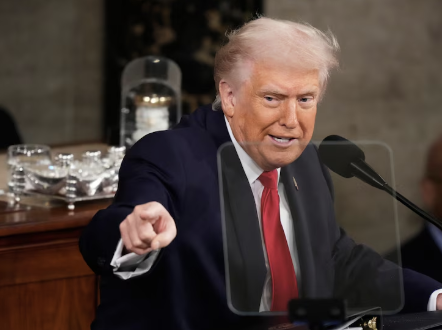 El Senado de EE.UU. rechazó limitar los poderes de guerra de Donald Trump frente a Irán