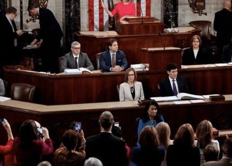 La Cámara de Representantes rechazó limitar las facultades de Trump para atacar a&nbsp;Irán