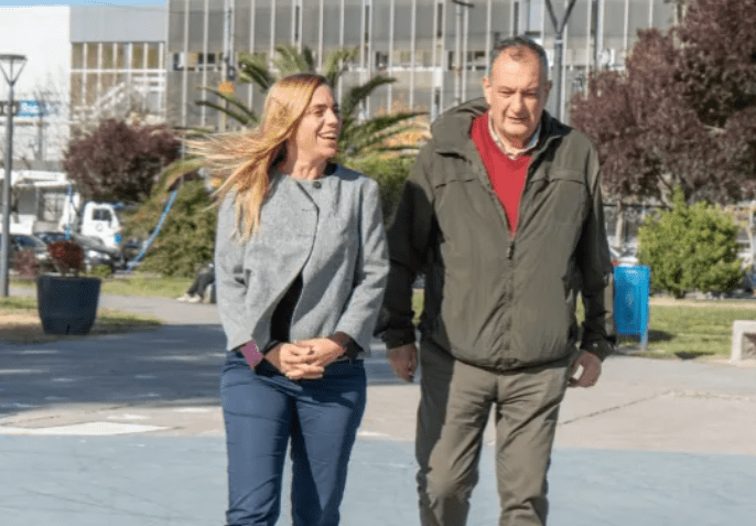 María Emilia Soria recibió al exintendente de Bariloche, Gustavo&nbsp;Gennuso