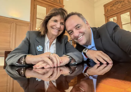 Bullrich respaldó la continuidad de Adorni en el Gobierno