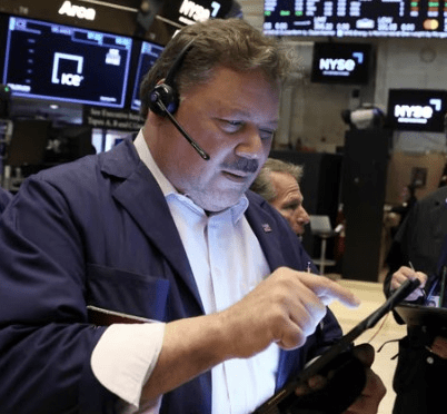 Los ADR argentinos cayeron hasta 15,6% en junio, mientras mejoró el riesgo&nbsp;país