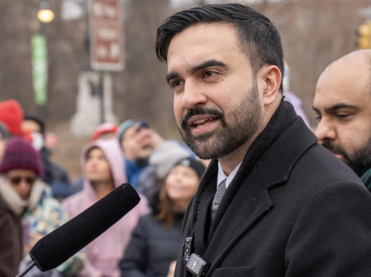 Reúnen unas 35 mil firmas para pedir que el alcalde de Nueva York no participe del homenaje por el 11-S