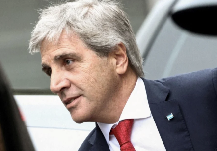 Gobierno renovó los vencimientos de deuda en pesos y postergó parte de los pagos hasta 2027